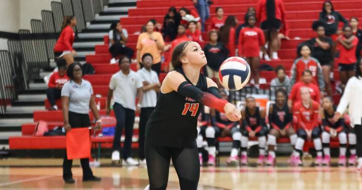 End of the Road: Jaguars unable to summon comeback magic as season ends at hands of North Forney