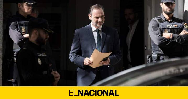 Ábalos presiona al Gobierno y ratifica que Sánchez se reunió con Otegi