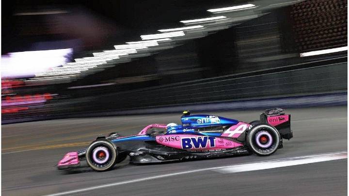 Colapinto terminó 15º, ganó Verstappen y fueron descalificados Norris y Piastri