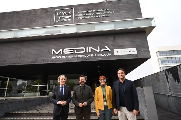 La Junta celebra el 15º aniversario de la Fundación MEDINA