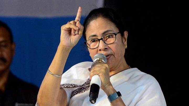 'Totally False': Mamata Dismisses Claims of her Accepting SIR Form Election News