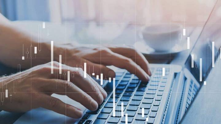 Moneycontrol Pro Panorama | Fintechs are quietly winning the retail loan race