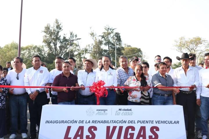 Ariadna Ayala entregó la rehabilitación del puente “Las Vigas”