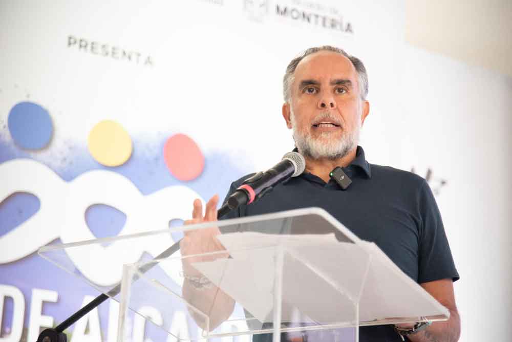 El ministro del Interior de Colombia matiza las palabras de Petro y asegura que seguirán colaborando con EEUU