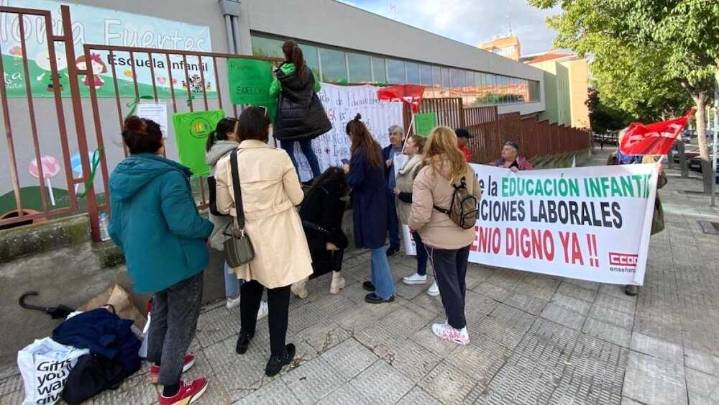 Trabajadoras escuelas infantiles de Toledo irán a huelga si no cobran su salario