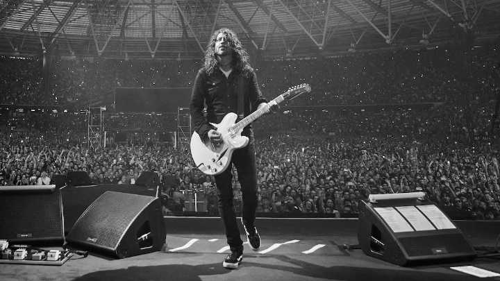 Dave Grohl and Gibson Unveil DG-335 Limited Edition Alpine White Guitar