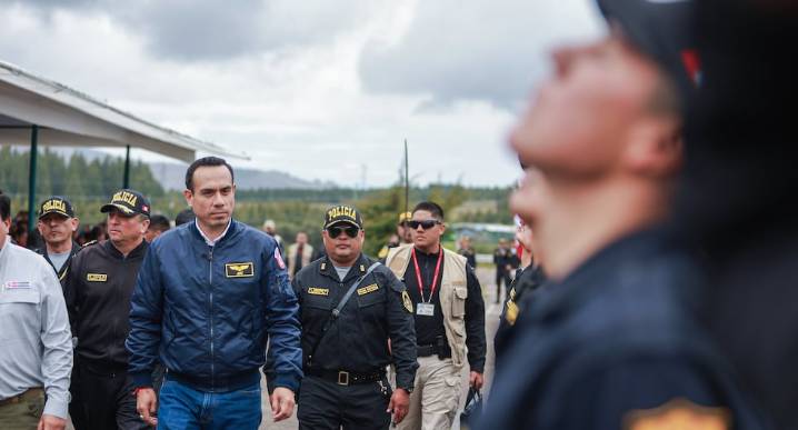 “José Jerí no va a limpiar al país de la delincuencia”: Exministros critican a presidente por no transparentar cifras sobre criminalidad