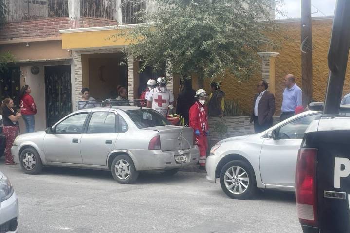 Hombre se quita la vida en su vivienda al sur de Saltillo; su padre lo halla al regresar de misa