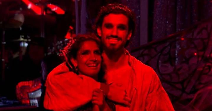 Strictly fans crying as they spot star's bizarre reaction to dance