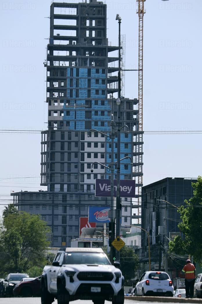 Construcción llega hasta el sexto piso