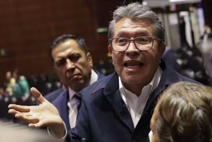 Revocación de mandato podría discutirse hasta inicios del 2026: Monreal