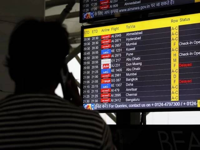 Global airlines scramble as A320 software bug halts flights