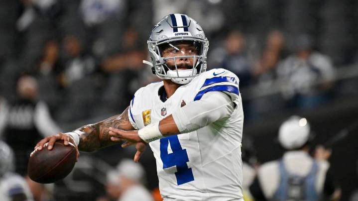 Dak Prescott is replacing Tony Romo again, this time in record book for Cowboys QBs