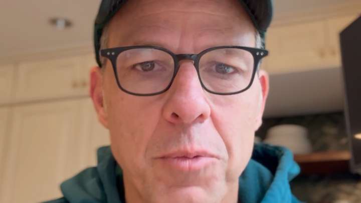 Tapper: Trump’s Epstein reversal is an “exercise in theater”