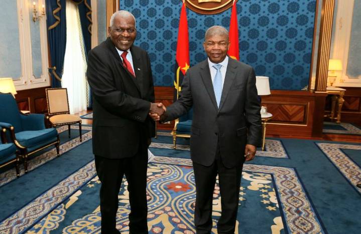 Cuba presente en celebraciones por 50 años de independencia de Angola