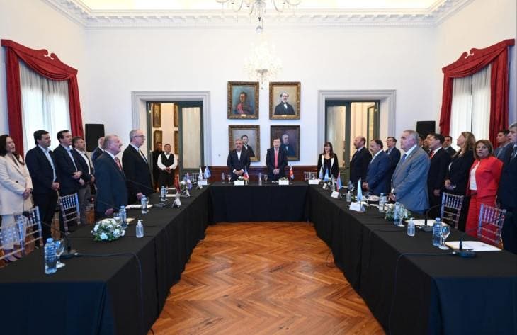 Jaldo participa de la reunión de los gobernadores del Norte Grande