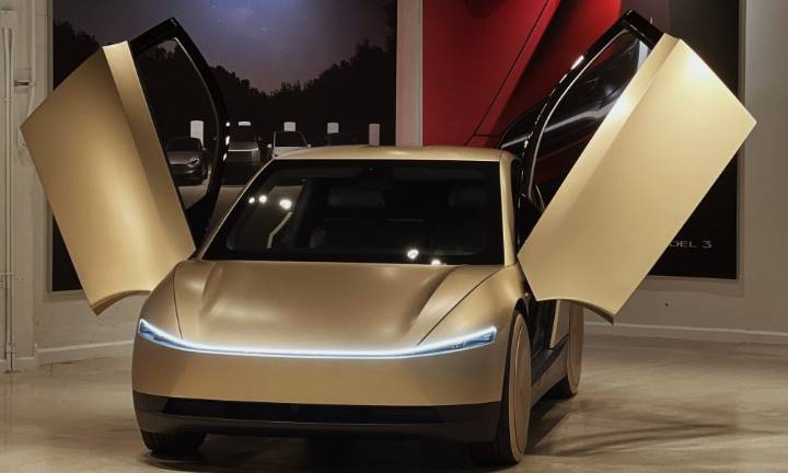 Tesla’s latest Robotaxi job posting takes the whole program a step forward