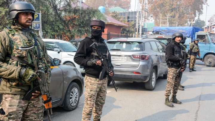 Mob vandalises shops in Haldwani amid tensions over cattle remains found near school