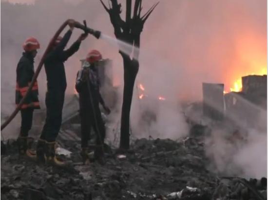 New Delhi: One dead as fire breaks out in slum near Rithala Metro Station