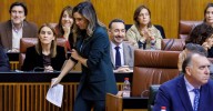 La oposición a Juanma Moreno alcanza la mayoría de edad