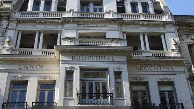 La UIA avala el pacto con EE.UU. y resalta su aporte al desarrollo industrial argentino