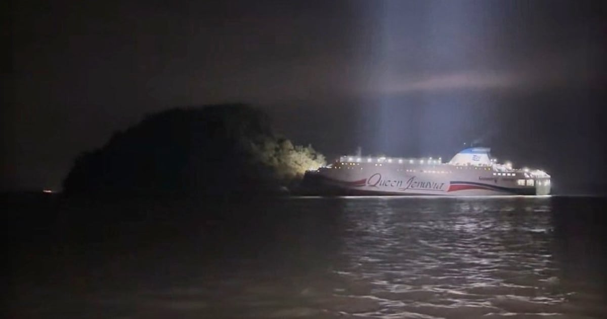 Rescue Underway as Passenger Ferry Carrying 267 Runs Aground