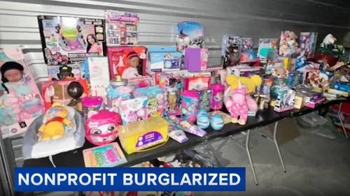 Nonprofit scrambles to help hundreds of kids after thieves steal Christmas gifts in West Deptford, NJ
