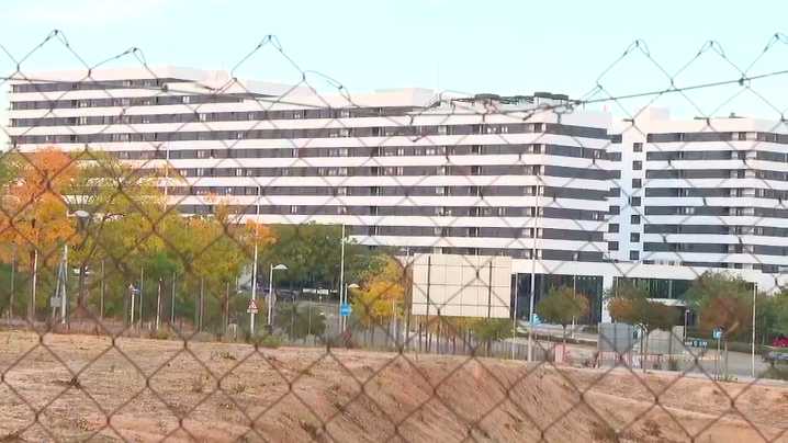 Los 'pisos cebra', el 'fast food' inmobiliario que preocupa a los arquitectos y transforma la imagen de Madrid