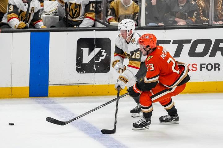 Deadspin | Cutter Gauthier's OT goal lifts Ducks past Golden Knights