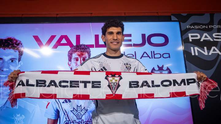 Vallejo desvela qué le trajo al Albacete… y que lo está consiguiendo