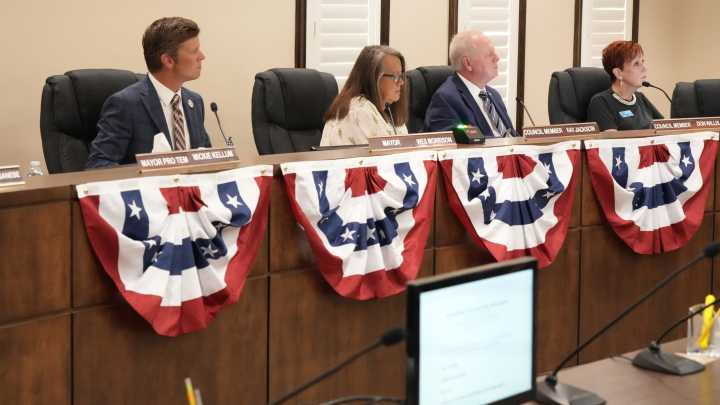 City OKs resolution urging Brevard school board not to close Cape View