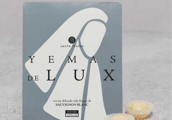 Una empresa se apunta al fenómeno Rosalía para publicitar las yemas de Santa Teresa