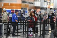 U.S. airline cancellations top 1,000 for fourth consecutive day as shutdown persists