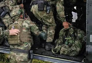 General del ejército y jefes disidentes habrían planeado montar negocio juntos