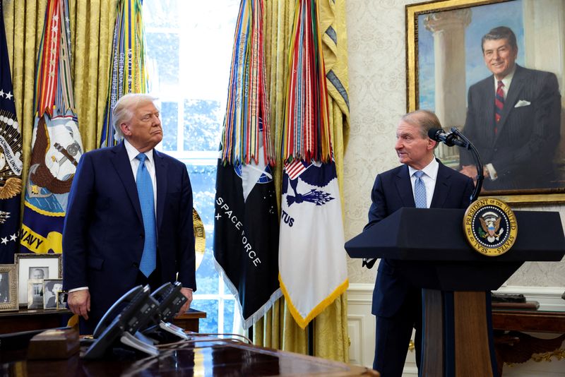 US outlines new approach for proxy disputes, seen as blow to shareholder activists