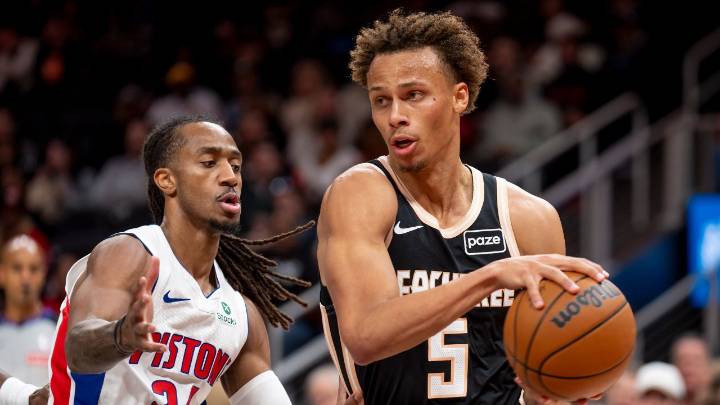 Pistons extend win streak to 11 with victory over Hawks