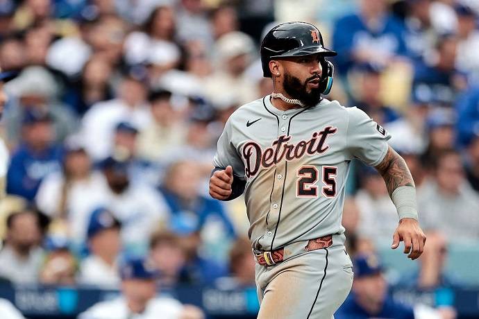 Gleyber Torres se queda con Tigres de Detroit