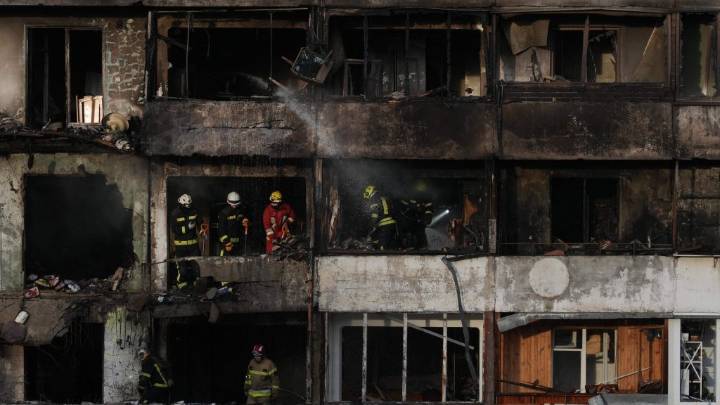 Ucrania y Rusia intercambian ataques mientras los negociadores apuran un acuerdo