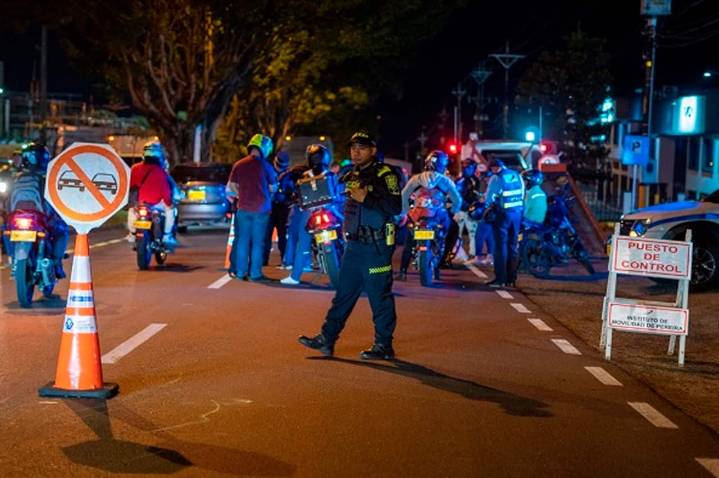 Piques ilegales en Pereira: apuestas, consumo de drogas y persecuciones preocupan a las autoridades