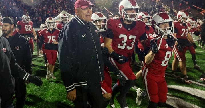 Bill Haisten: Bill Blankenship’s 41st season ends with a title opportunity