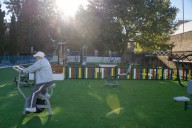 Reabren el parque infantil de la plaza Lepanto en Mairena del Aljarafe