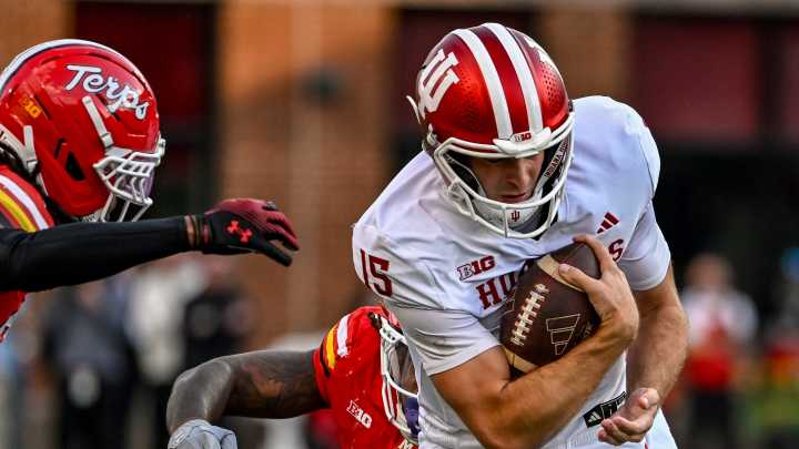 Where did Indiana football rank in the polls after beating Maryland