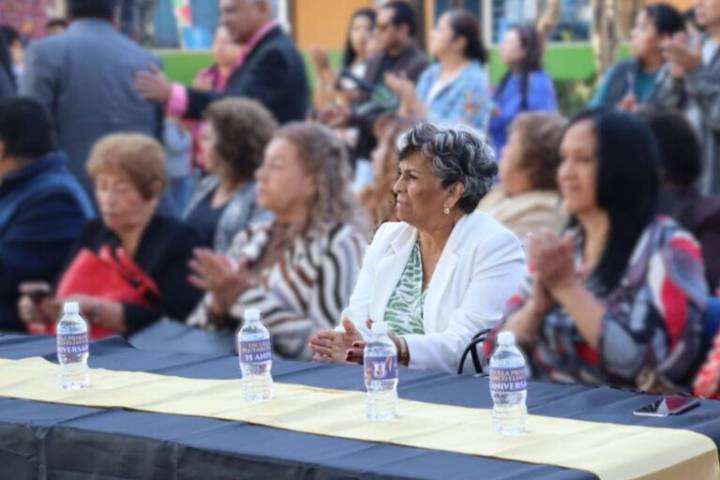 La maestra Carmen fue parte en la fundación de varias escuelas en Hidalgo; conoce su historia