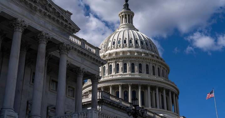 Oklahomans spending on 2026 congressional elections