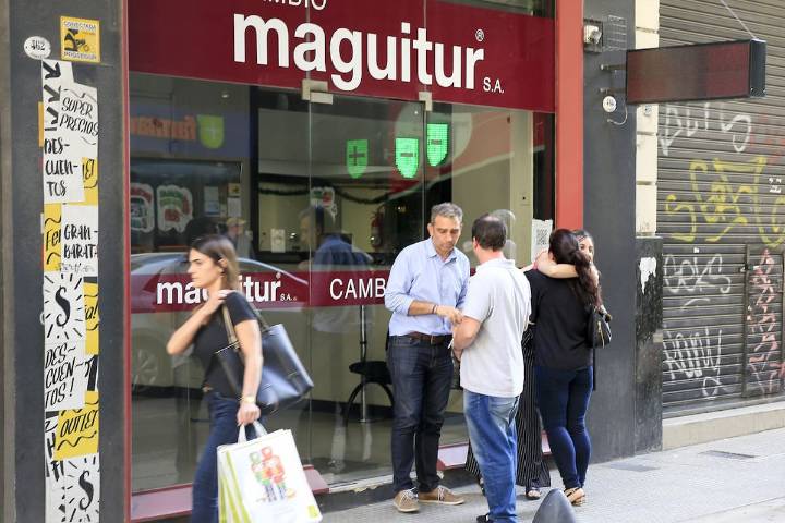 Dólar tarjeta hoy: a cuánto cotiza el dólar turista el 11 de noviembre