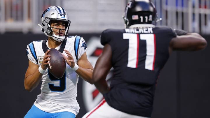 Referee wrongly lets Bryce Young pick both to kick and direction in overtime