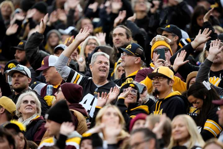 ‘Big Noon Kickoff’ FREE LIVE STREAM (11/8/25): Time, location for FOX college football show, Week 11