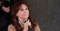Acusación judicial ubica a Cristina Fernández como figura clave en cobro de sobornos