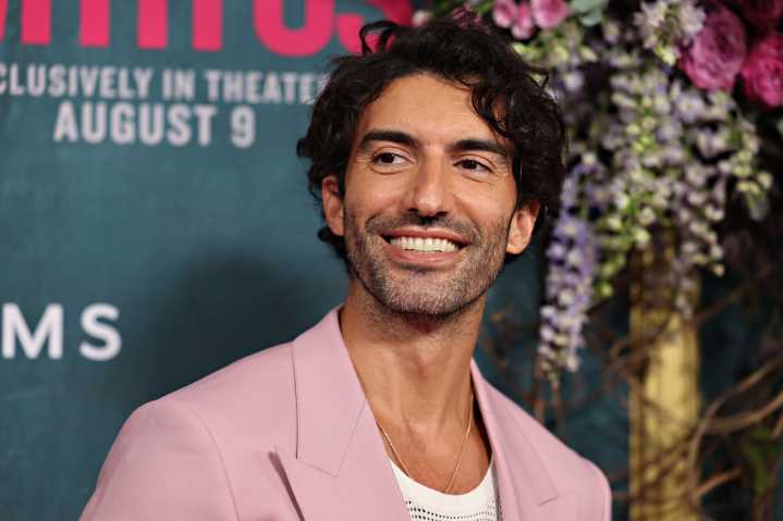 Justin Baldoni Accuses Blake Lively of Improvising Kiss in 'It Ends With Us'