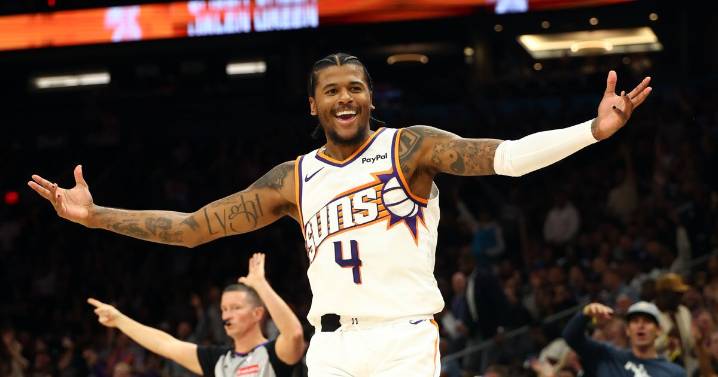 ¡El nuevo fichaje de los Suns deslumbra! Opaca totalmente a Bradley Beal en un debut HISTÓRICO